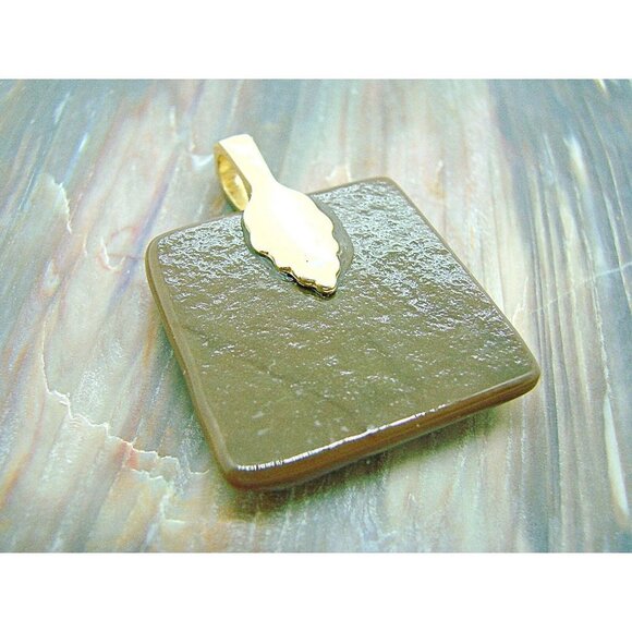 Square Shape Opaque Pendant Raised 3d Geo Design Graphic Resin Gold Tone Charm - Picture 5 of 9
